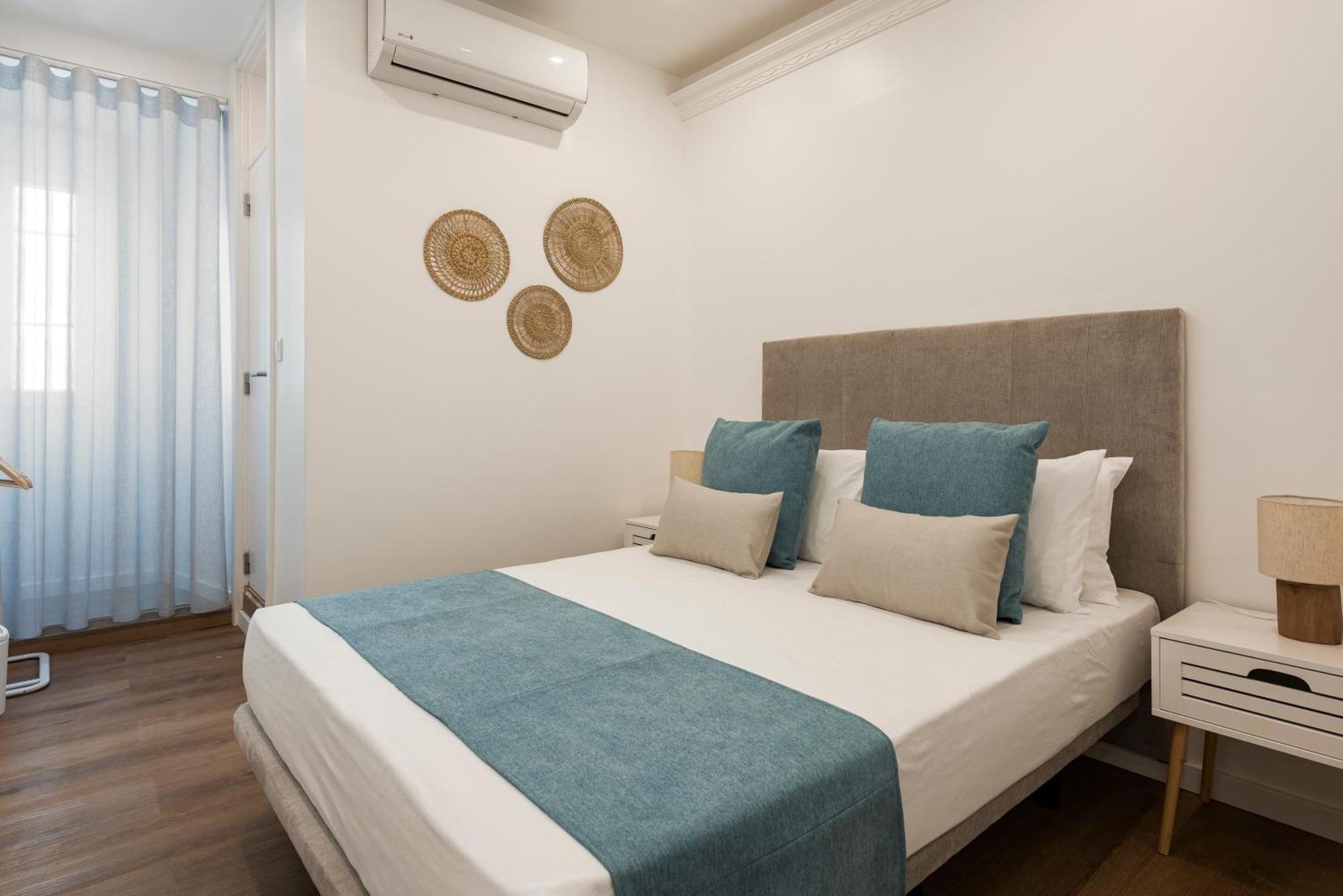 Madalena Hostel E Suites FAO Exteriör bild