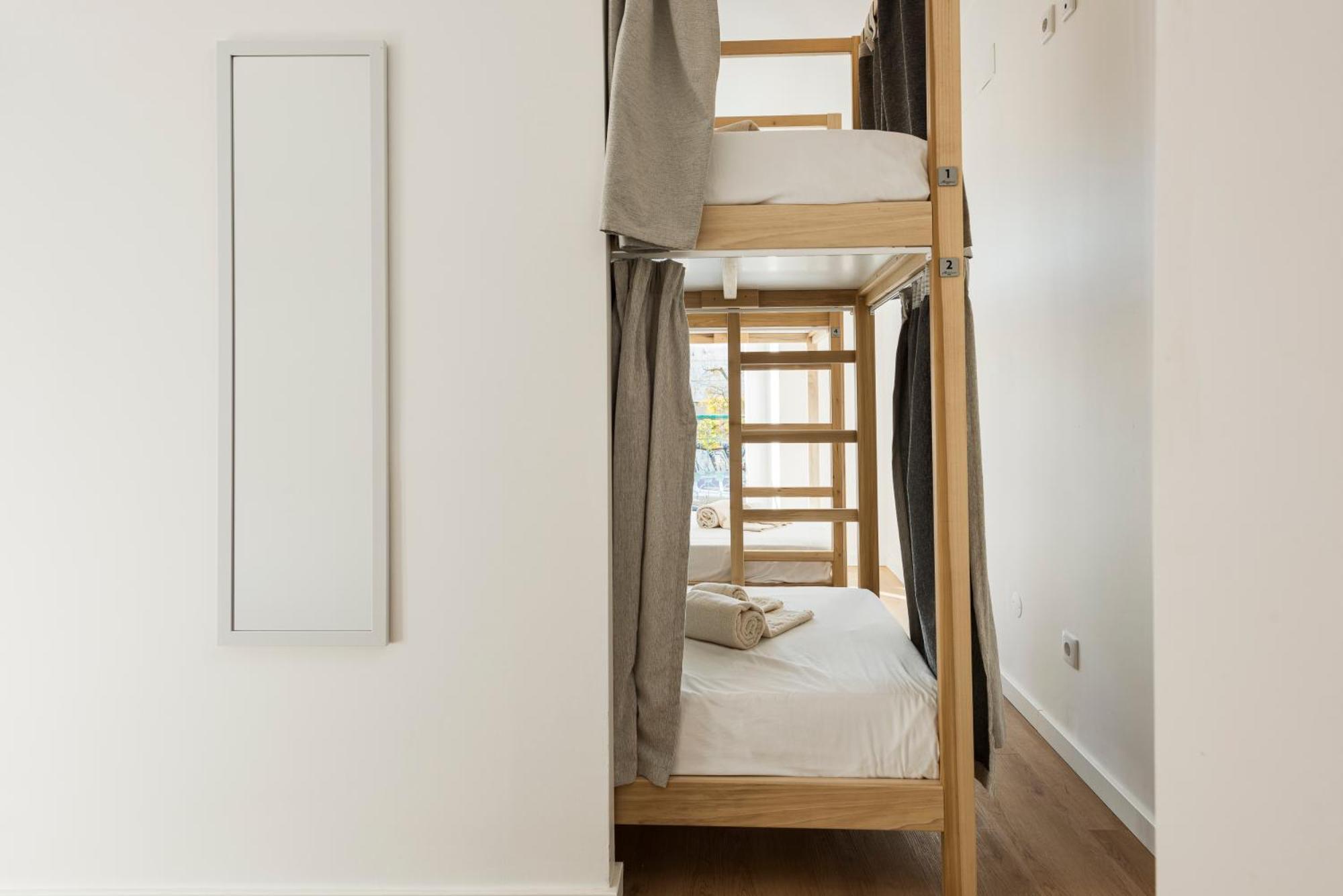 Madalena Hostel E Suites FAO Exteriör bild