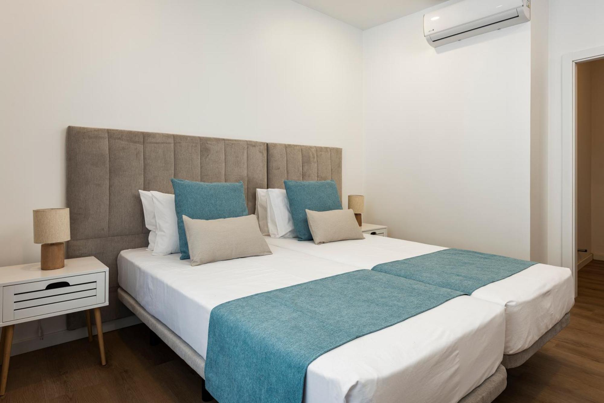 Madalena Hostel E Suites FAO Exteriör bild